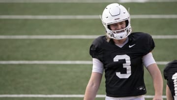 WATCH: Quinn Ewers Drops Dime to Isaiah Neyor for Touchdown in Longhorns Spring Game