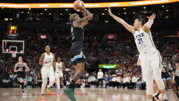 Lynx sign former top-10 pick Courtney Williams