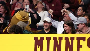 Kirk Cousins attracts big attention at Gophers-Michigan State game