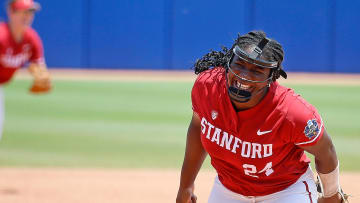 Stanford knocks off No. 2 Texas, finishes weekend 5-0 after walk-off homer against CSU