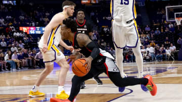 Georgia Falls 1 Point Short in Tuesday Night Triller to LSU