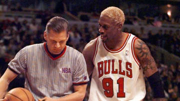 Hall Of Famer Dennis Rodman Receives Huge Ovation Before Bulls Vs Wizards Game