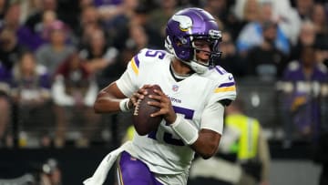 Josh Dobbs Agrees to One-Year Deal With 49ers, per Report