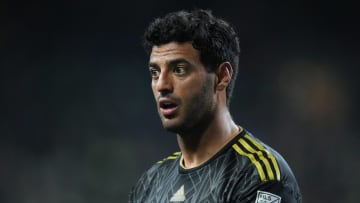 El alto salario millonario que Carlos Vela está solicitando para renovar con LAFC