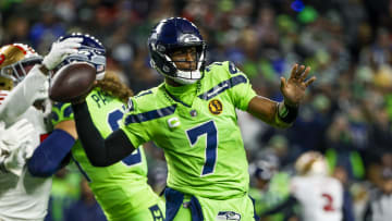 Seattle Seahawks QB Geno Smith Returning for Week 16 at Tennessee Titans
