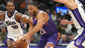 Eric Gordon Pleads for Bigger Role on Star-Studded, Slumping Suns