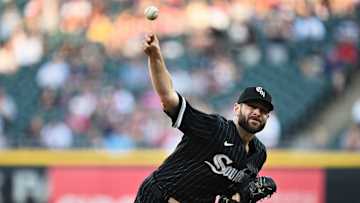 Lucas Giolito, Red Sox Agree to Two-Year Contract, per Report