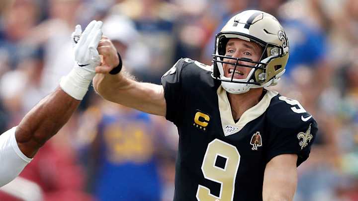 Saints' Drew Brees to See Specialist After Exiting Game vs. Rams With Hand Injury