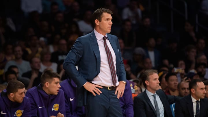 Report: Magic Johnson Putting Pressure on Luke Walton After Lakers' Slow Start