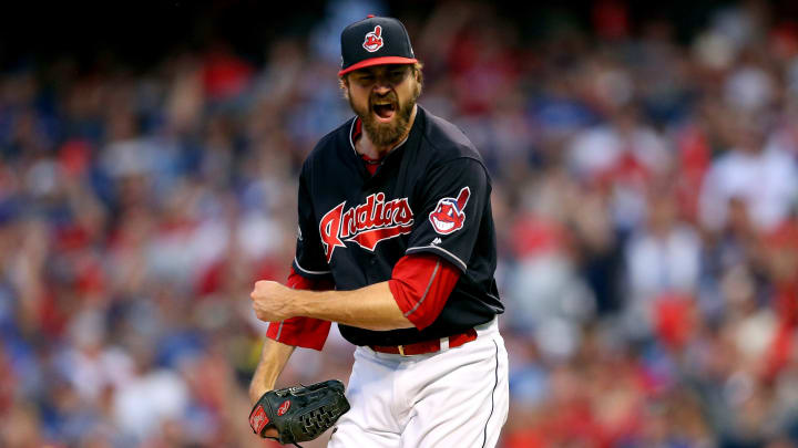 Cardinals Sign Reliever Andrew Miller to Two-Year Deal