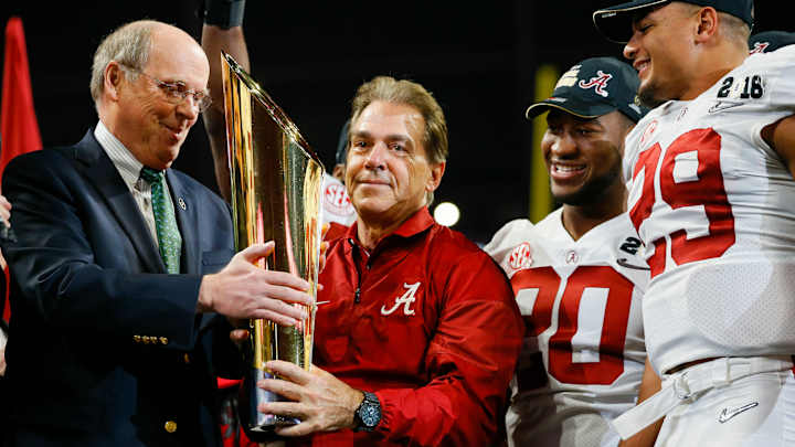 Nick Saban Isn't Going Anywhere, Adds Extra Year to Nine-Year Contract with Alabama