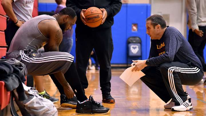 Body language: LeBron James and David Blatt