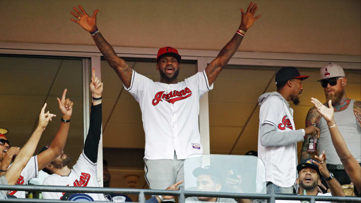 LeBron explains why he’s still a Yankees fan, even though he’s pulling for the Indians