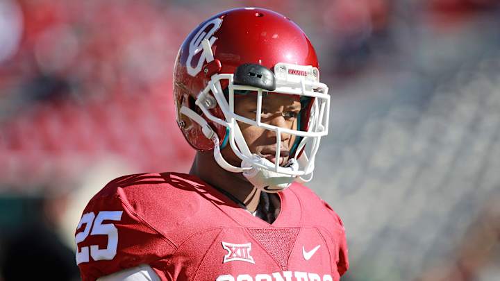 Video of Oklahoma’s Joe Mixon hitting woman released