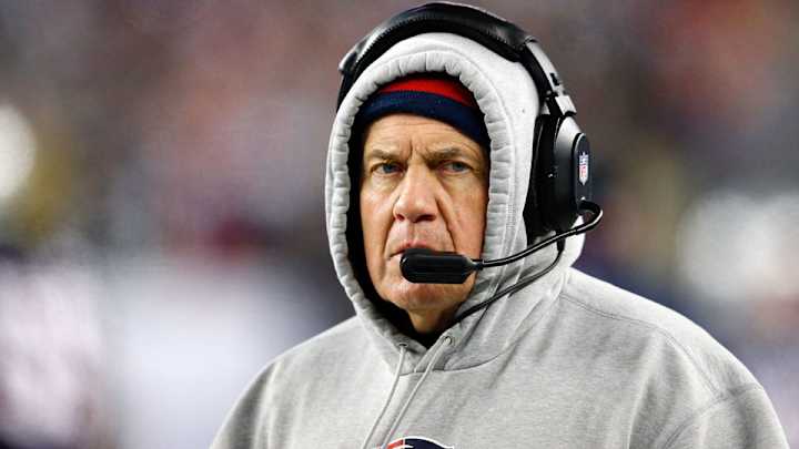 Here's Bill Belichick's record by hoodie color and sleeve length