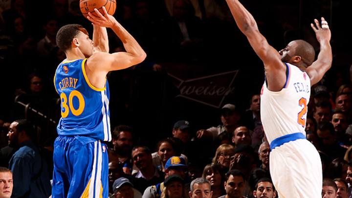 Stephen Curry's 54-point performance in NYC headlines wild night in NBA