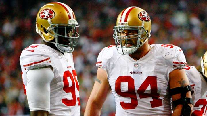 Justin Smith contract extension a boon for Aldon Smith, 49ers