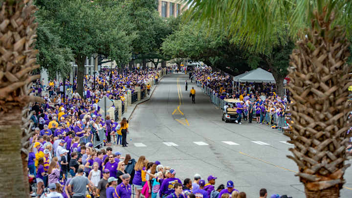 LSU to Allow Tailgating at Alex Box Stadium, Other Outdoor Sporting Events