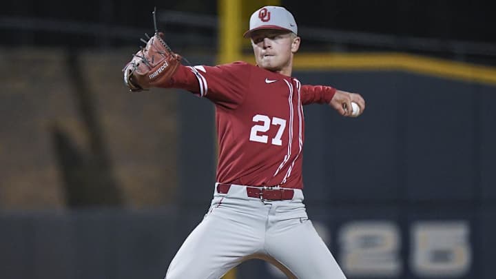 Oklahoma Baseball: Sooners Roll Oral Roberts in Midweek Clash