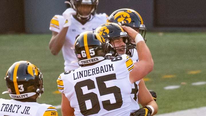 NFL Draft Profile: Tyler Linderbaum, Offensive Center, Iowa Hawkeyes