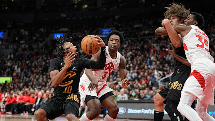 Cavaliers Can't Overcome Injuries, Poor Shooting In Loss To Raptors