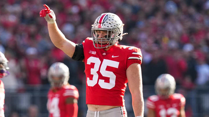 Coaches Poll top 25: Ohio State overtakes Michigan in college football rankings for Rivalry Week