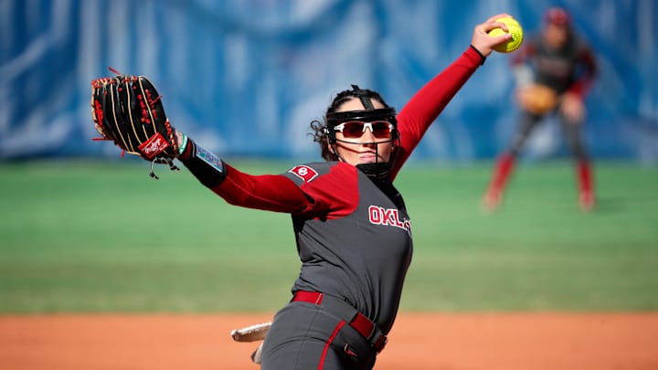 OU Softball: Oklahoma Wins 60th In a Row With Romp of Lamar