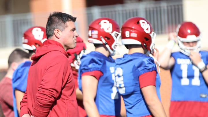 Report: Oklahoma Promoting Seth Littrell, Joe Jon Finley to Co-Offensive Coordinator