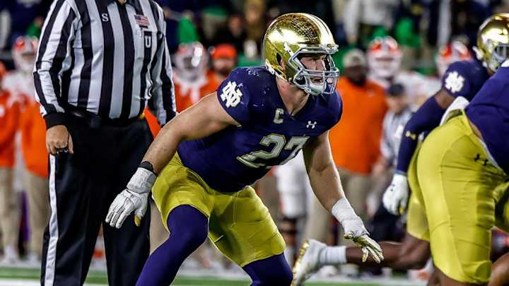 Notre Dame Linebackers Are Receiving A Lot Of Outside Praise