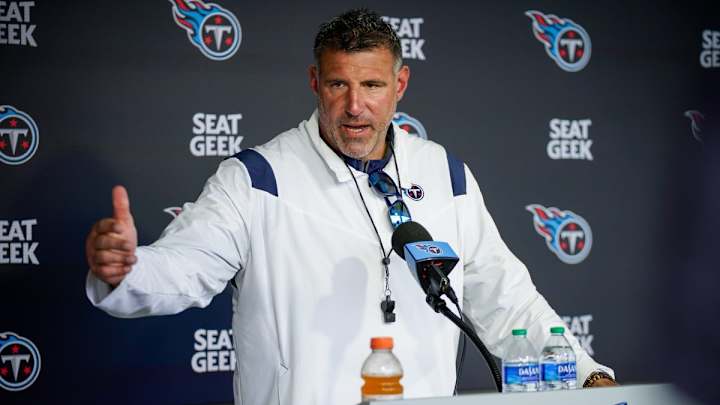 WATCH: Tennessee Titans Coach Mike Vrabel Admits to Pat McAfee He Knew About DeAndre Hopkins Signing on Saturday