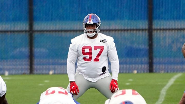 Giants IDL Dexter Lawrence Questionable for Week 14 vs. Packers