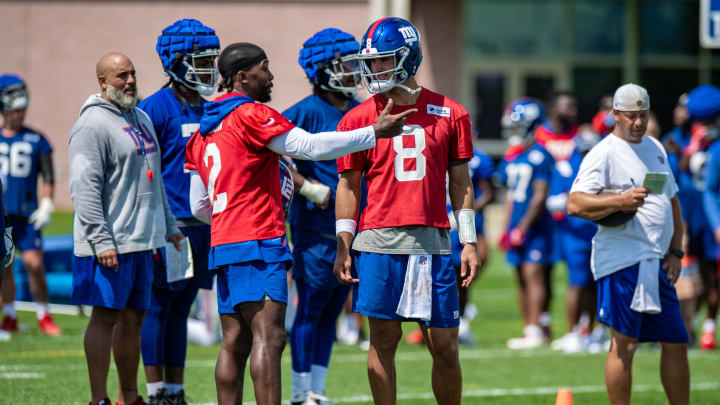 A Look at Giants' Options if Daniel Jones Can't Play