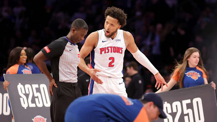 Watch: Pistons Stunned on Late-Game No Call for Second Straight Matchup