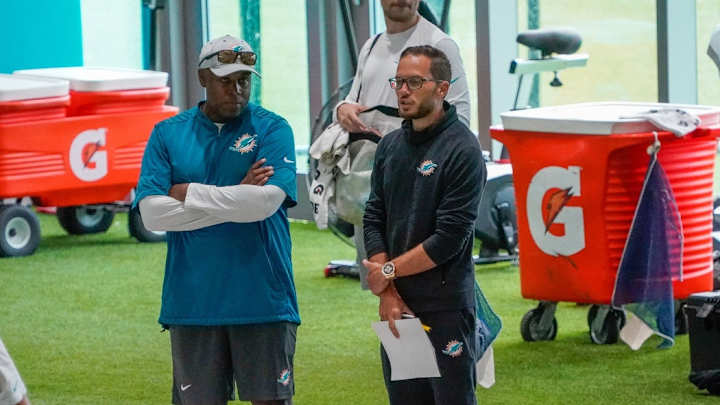 Kelly: Time for Dolphins to Hold Chris Grier Accountable