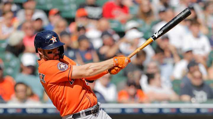 Astros Star Outfielder Exits Game Early With Injury