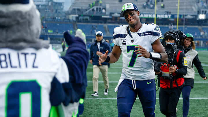 NFL Films Caught Geno Smith Giving WR a Heartwarming Pep Talk During Win Over Panthers