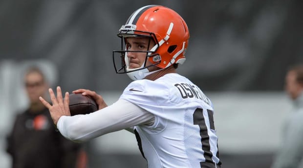 Haslams vow to 'absolutely never' change Cleveland Browns' helmet