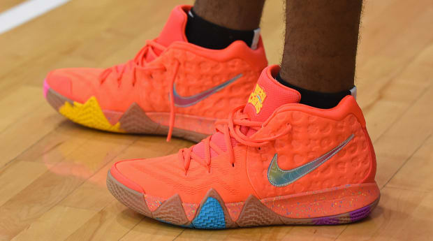 kyrie irving latest shoes 219