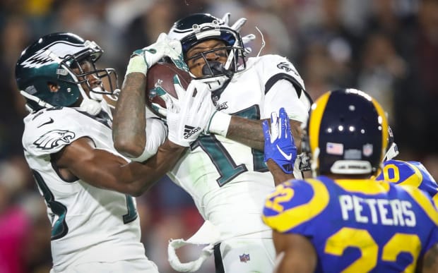 Eagles execute perfect group bowling celebration after Alshon