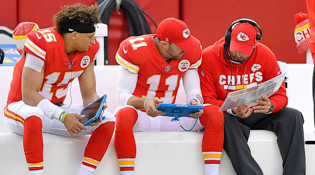 Patrick Mahomes: How Alex Smith helped Chiefs QB breakout - Sports