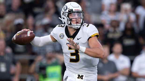 2019 NFL Draft Profiles: Drew Lock, quarterback, Missouri - The Phinsider