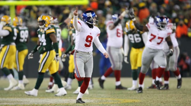 Michael Strahan - Giants vs Packers in Green Bay