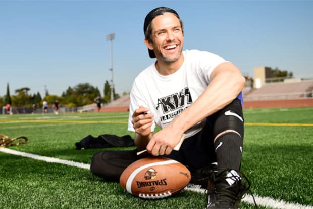 LA Rams' team chaplain 'loves the Lord and loves ball'