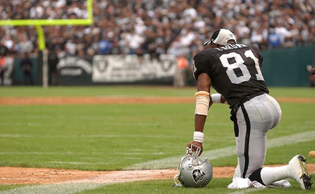 Tim Brown's Plea to Raider Fans: Accept the Move - Sports Illustrated