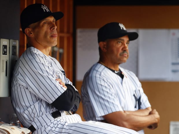 Phillies' Joe Girardi reacts to hire ex-Yankees, Mets hitting coach 