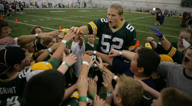 Nate Solder donates game jersey for Childhood Cancer Awareness Month