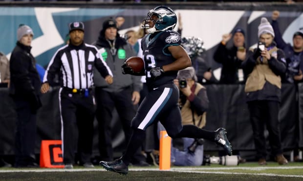 Sproles, Stairs to Highlight Sports Memorabilia Show