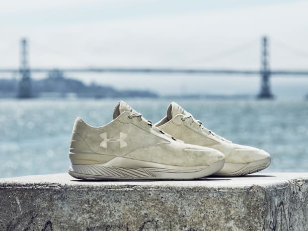 curry one lux low