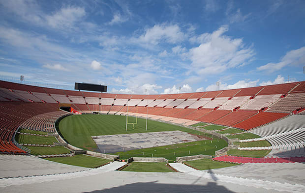 Rams To Play First Game In Renovated LA Coliseum 