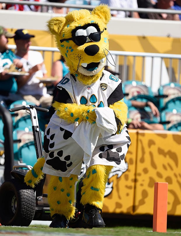 Jaxson DeVille, Jacksonville Jaguars Mascot Challenges Blue, Indianapolis  Colts Mascot to a Little Wager on This